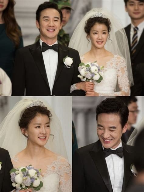 lee si young husband.